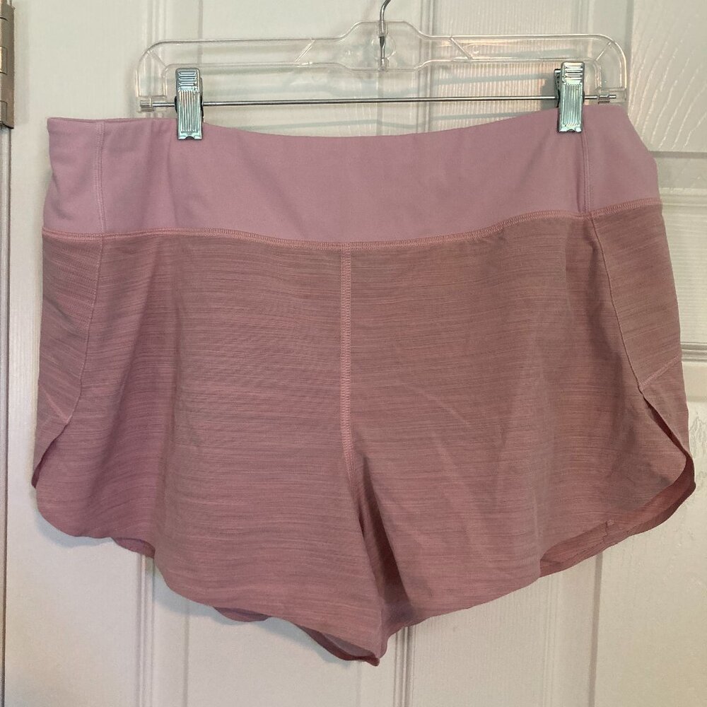 Athleta Run With It 3.5" Shorts